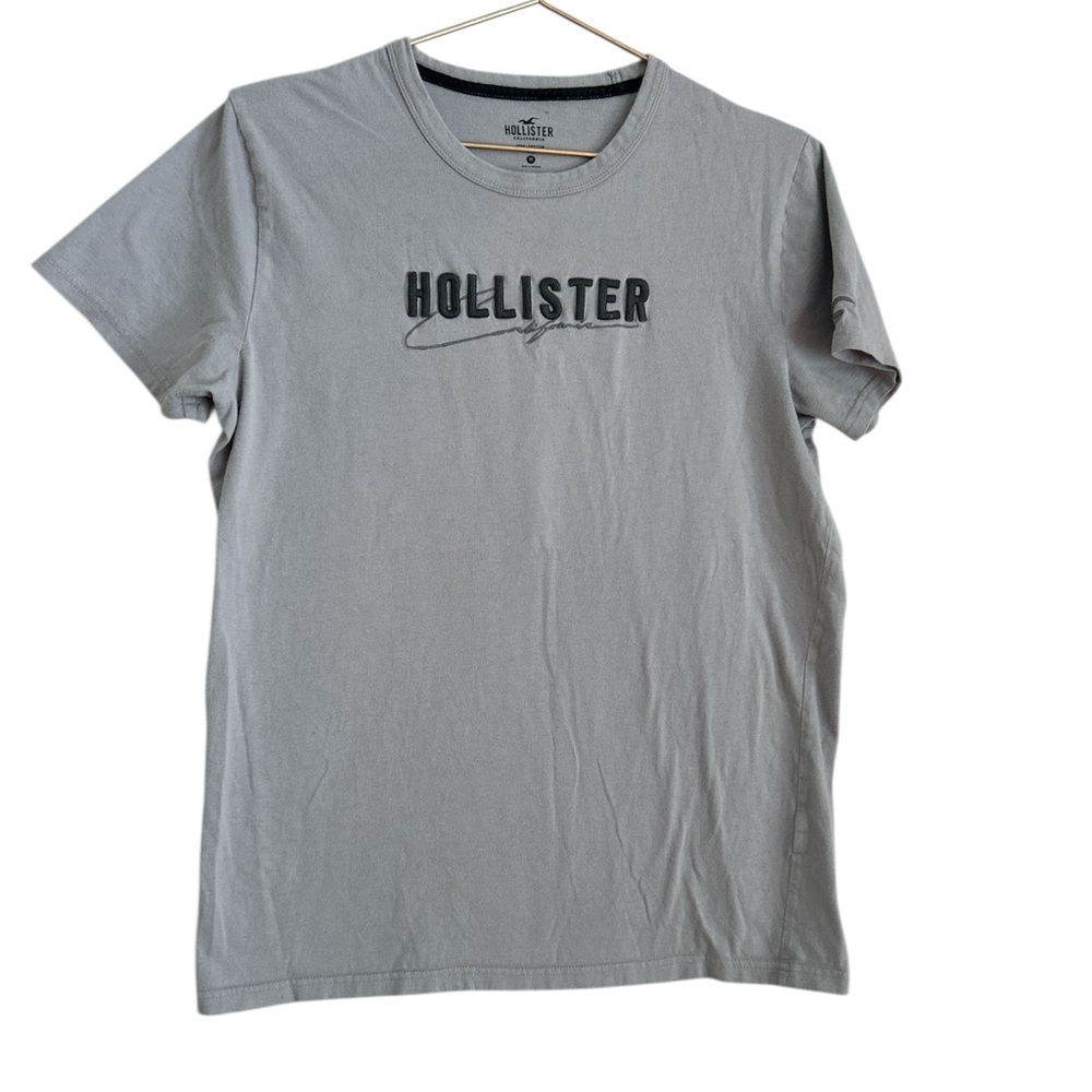 Hollister icon crew t shirt size Medium  Gray Men's Tee